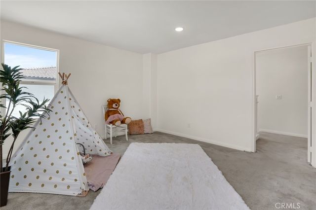 20765 Barn Road, Riverside, CA 92507