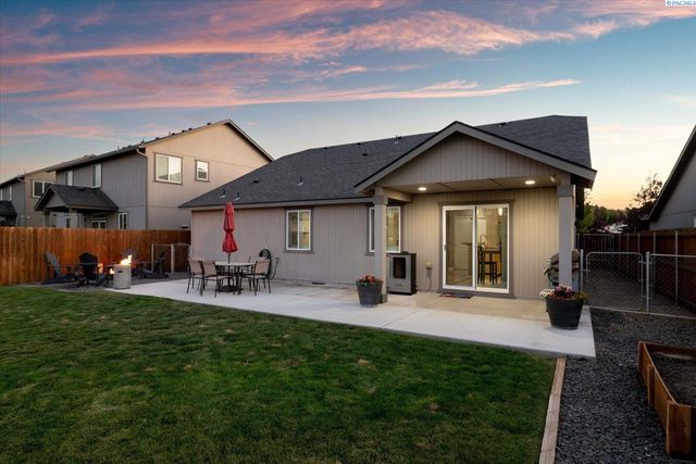 705 S Texas St, Kennewick, WA 99336