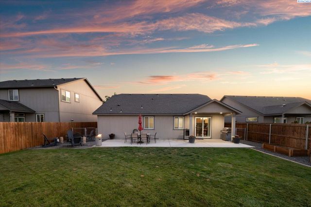 705 S Texas St, Kennewick, WA 99336