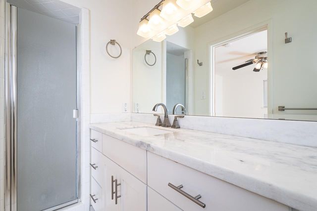 2855 La Colina Way, Carmichael, CA 95608