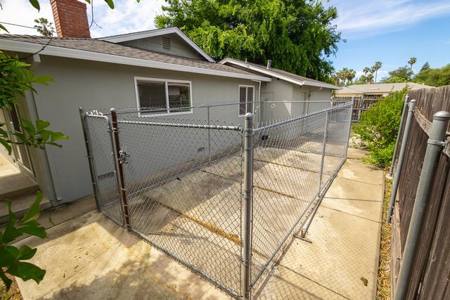 2855 La Colina Way, Carmichael, CA 95608