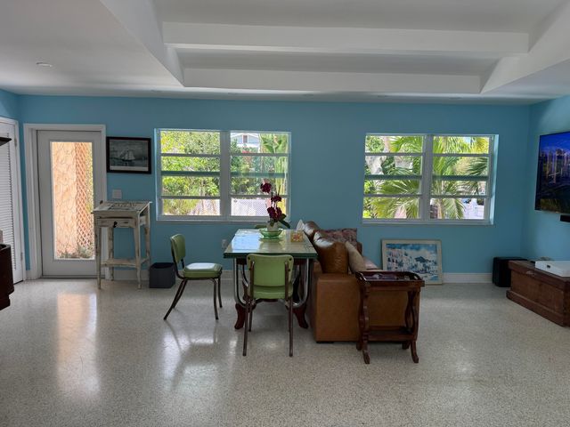 19512 Aztec Street, Sugarloaf Key, FL 33042