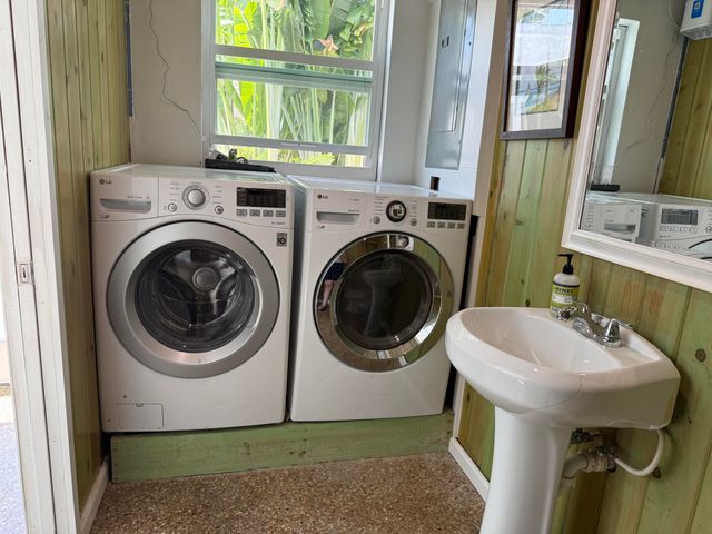 19512 Aztec Street, Sugarloaf Key, FL 33042