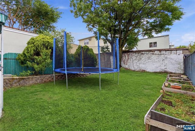 6112 Washington Street, West New York, NJ 07093