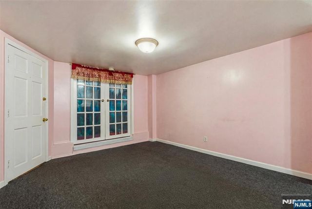 6112 Washington Street, West New York, NJ 07093