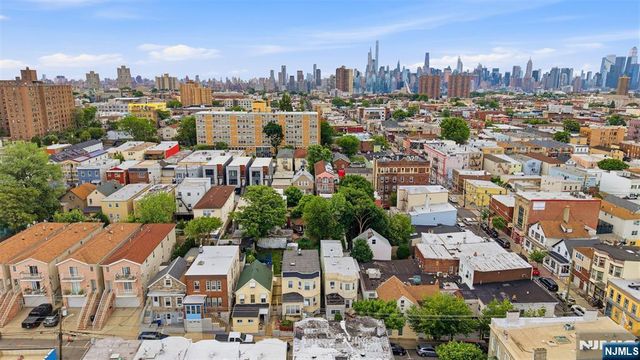 6112 Washington Street, West New York, NJ 07093