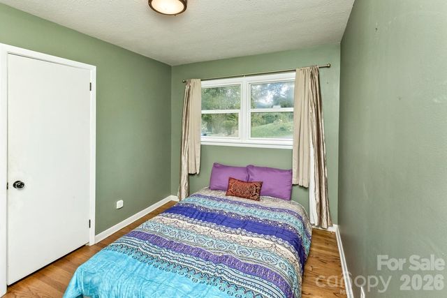 31 Wilmington Road, Asheville, NC 28803
