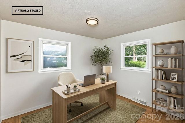 31 Wilmington Road, Asheville, NC 28803