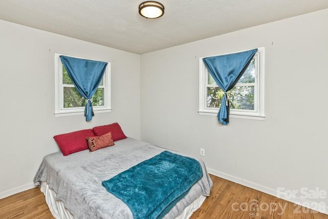 31 Wilmington Road, Asheville, NC 28803