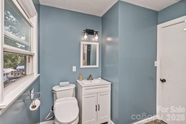 31 Wilmington Road, Asheville, NC 28803