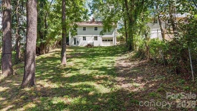 31 Wilmington Road, Asheville, NC 28803