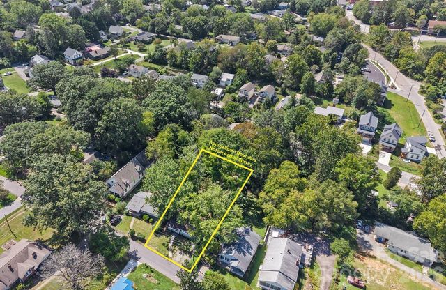 31 Wilmington Road, Asheville, NC 28803