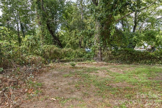31 Wilmington Road, Asheville, NC 28803