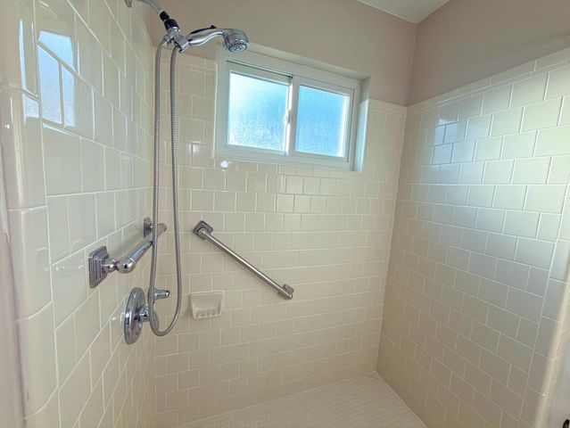 1422 Kenwick Place, Pasadena, TX 77504