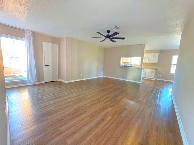 1422 Kenwick Place, Pasadena, TX 77504