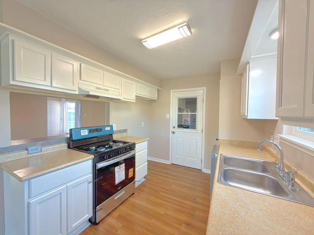 1422 Kenwick Place, Pasadena, TX 77504