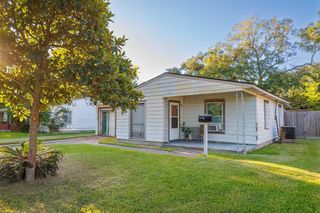 1514 1st Avenue N, Texas City, TX 77590