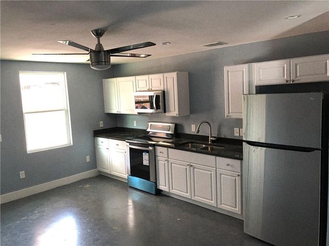 1804 Garden ST B, Austin, TX 78702