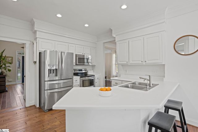 110 E Hypericum Lane, Greenville, SC 29615