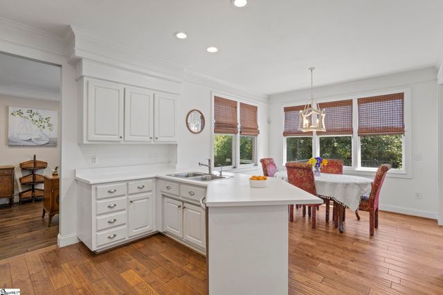 110 E Hypericum Lane, Greenville, SC 29615