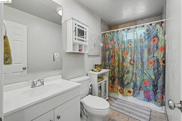 2924 Elizabeth Ln, Antioch, CA 94509