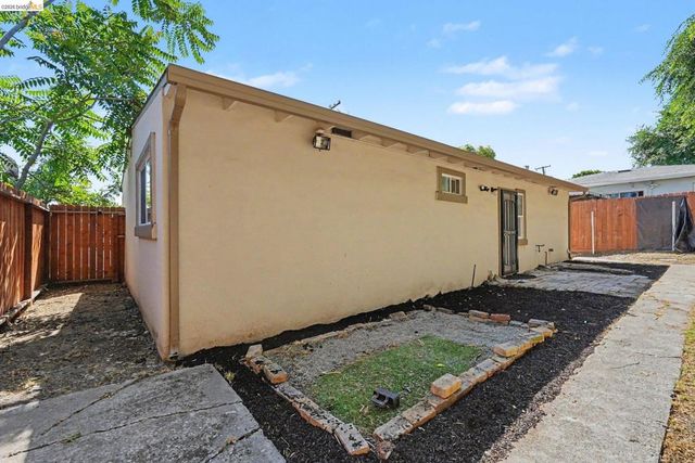2924 Elizabeth Ln, Antioch, CA 94509