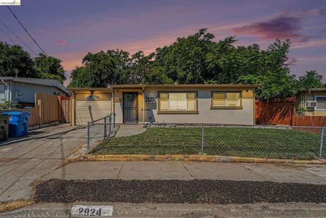 2924 Elizabeth Ln, Antioch, CA 94509