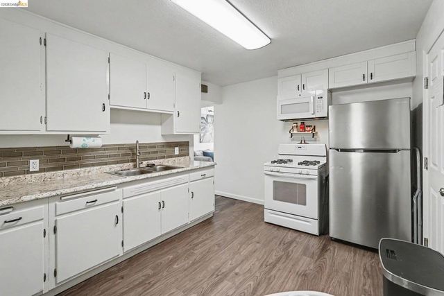 2924 Elizabeth Ln, Antioch, CA 94509