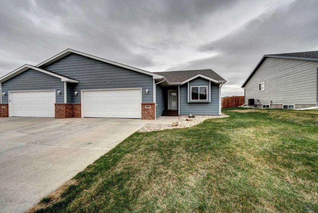 707 AUBURN DRIVE, Rapid City, SD 57701