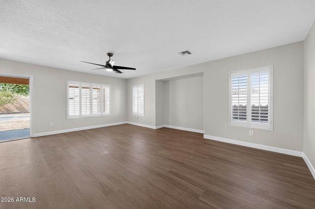 684 E MAYFIELD Drive, San Tan Valley, AZ 85143