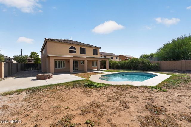 684 E MAYFIELD Drive, San Tan Valley, AZ 85143