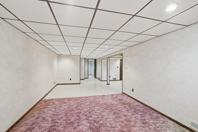 8735 Greystone Avenue S, Cottage Grove, MN 55016