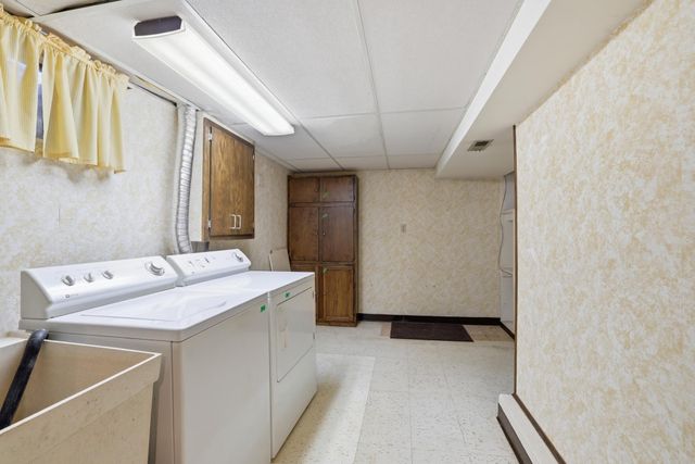 8735 Greystone Avenue S, Cottage Grove, MN 55016