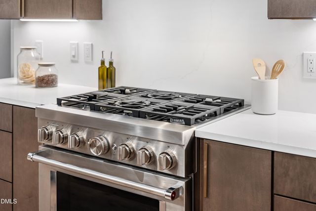 45 Meandering Way Court, Chapel Hill, NC 27516