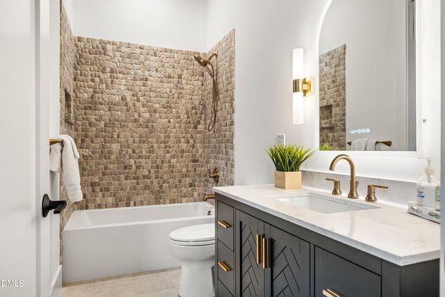 45 Meandering Way Court, Chapel Hill, NC 27516