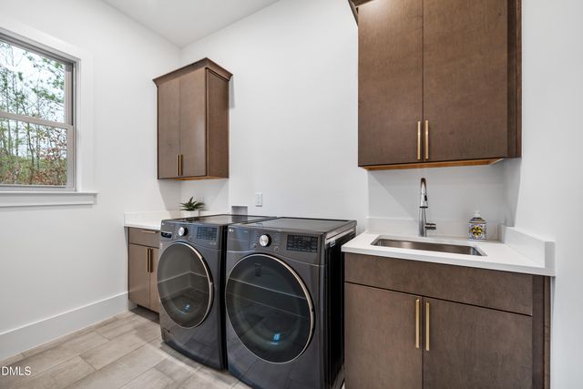 45 Meandering Way Court, Chapel Hill, NC 27516