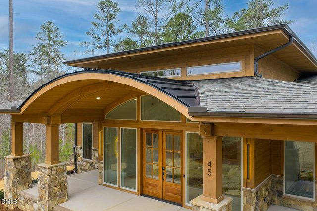 45 Meandering Way Court, Chapel Hill, NC 27516