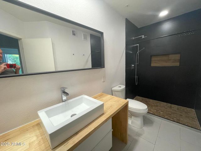 3633 N 3RD Avenue 2110, Phoenix, AZ 85013