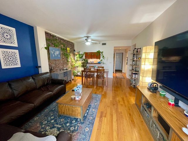 315 Rantoul 406, Beverly, MA 01915