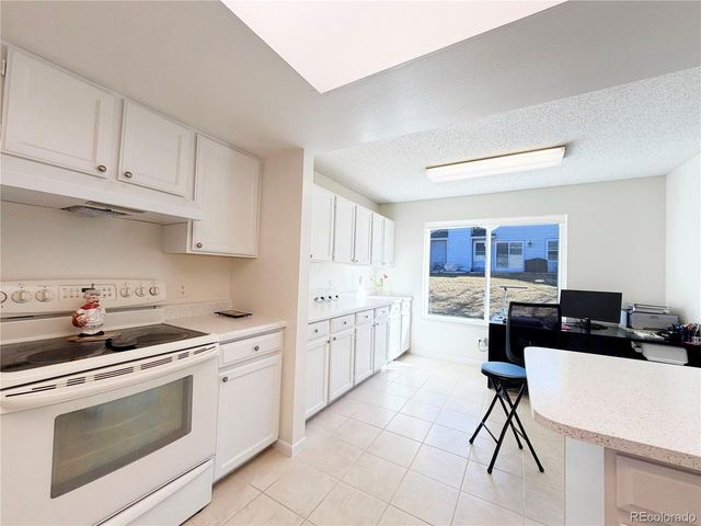 2466 S Vaughn Way B, Aurora, CO 80014