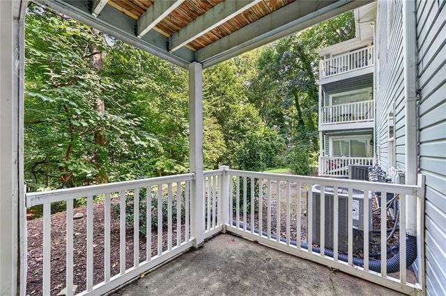 1632 Roanoke Place SE, Marietta, GA 30067