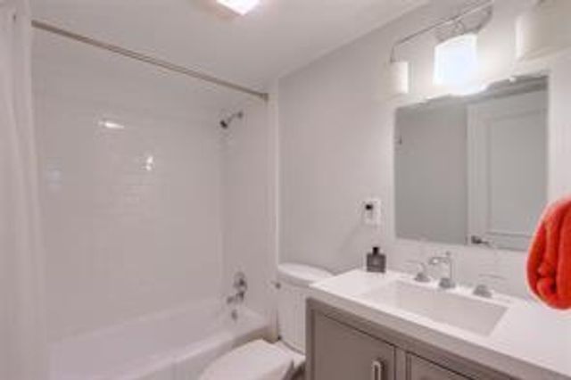 1 Arpege Way NE, Atlanta, GA 30327