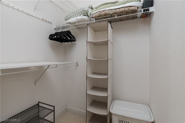 3035 Horizon LN 2208, Naples, FL 34109