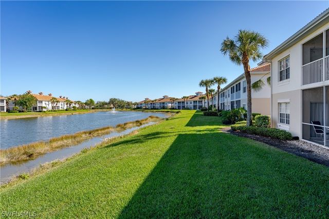 3035 Horizon LN 2208, Naples, FL 34109