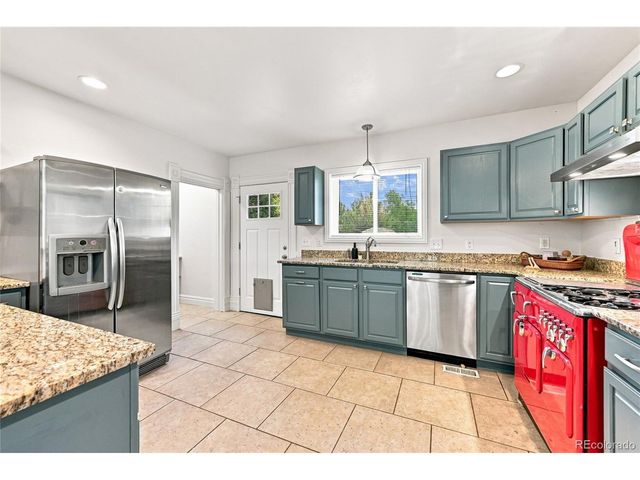 2518 Irving St, Denver, CO 80211
