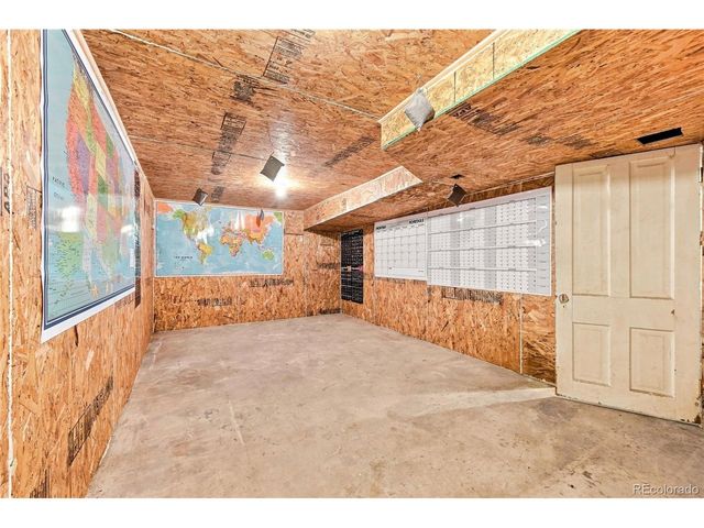 2518 Irving St, Denver, CO 80211