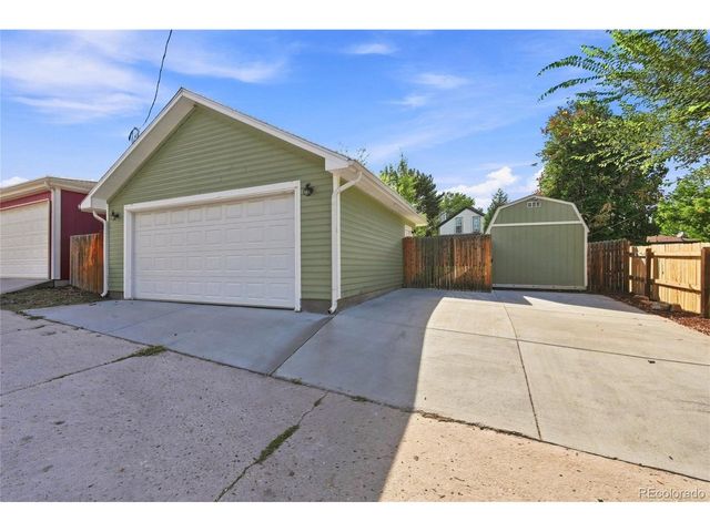 2518 Irving St, Denver, CO 80211