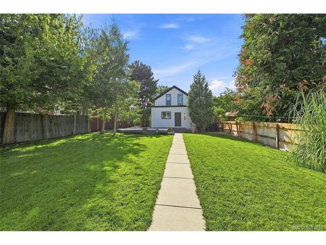 2518 Irving St, Denver, CO 80211