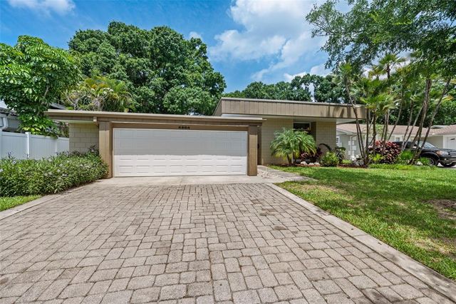 4304 N RIVER VIEW AVENUE, Tampa, FL 33607