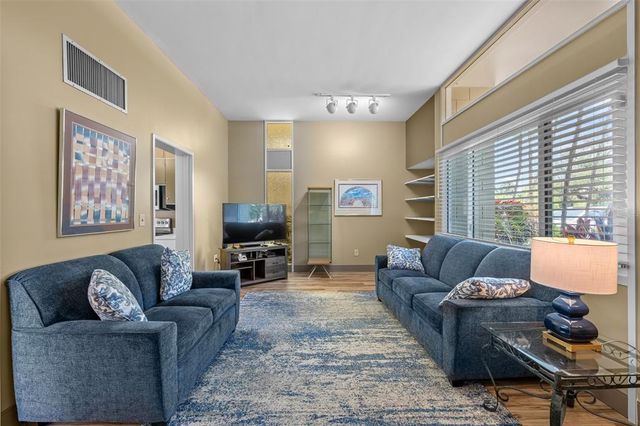 4304 N RIVER VIEW AVENUE, Tampa, FL 33607